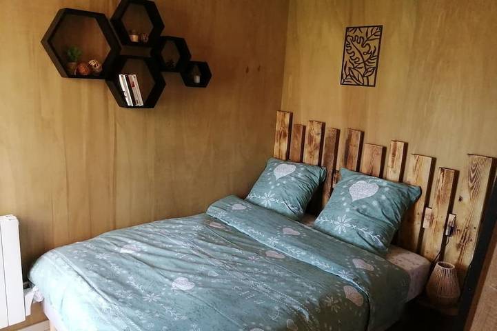 Le Lodge de la Hutt' aux animaux in Huttendorf, Nord de l'Alsace