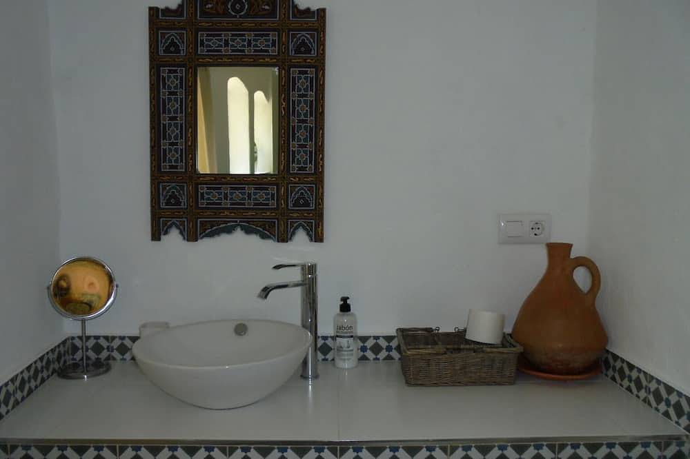 El Pastor, Wassermühle im beeindruckenden Gebirgstal von Grazalema in Grazalema, Pueblos Blancos