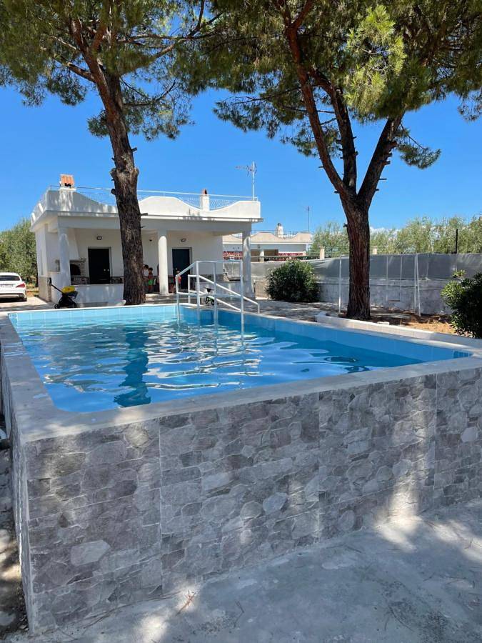 Albergo a gestione familiare per 2 persone, con giardino e piscina nonché panorama - 1