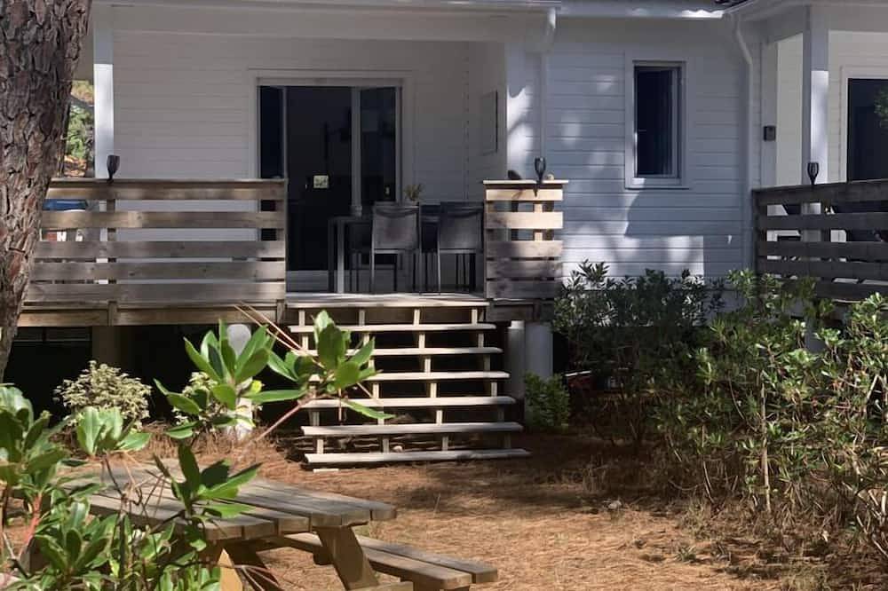 Apartamento entero, Estudio-Baño privado con bañera-Vista al bosque-Studio in Le Porge, Lesparre-Médoc region