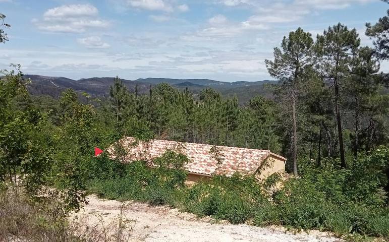 Appartement de vacances pour 4 personnes, avec piscine et vue
