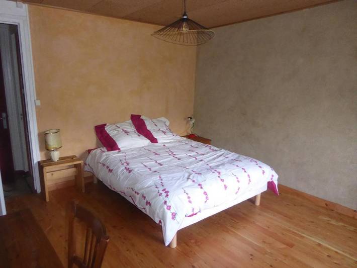 Gîte pour 2 personnes, avec vue ainsi que terrasse et jardin à Le Freney-d'Oisans - 3
