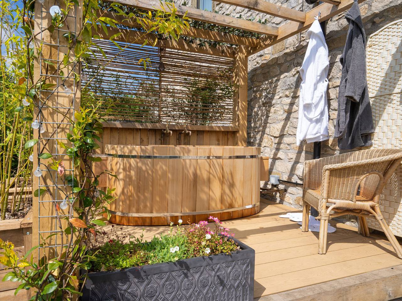 The Cottage - Ukc9711 in Winster, Derbyshire