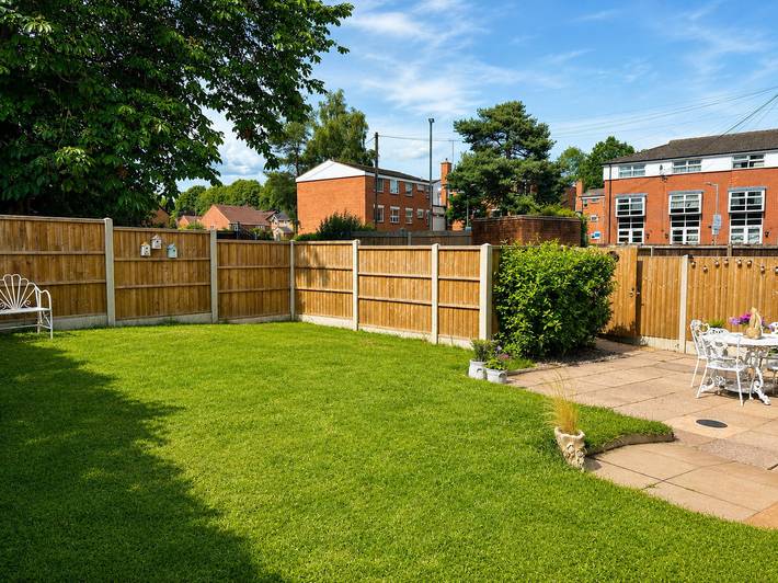 Nightingale Cottage in Stafford, Staffordshire