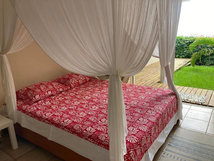 Chambre d’hôte pour 2 personnes, avec terrasse ainsi que piscine et vue dans Punaauia - 4