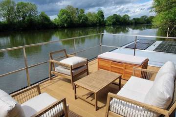 Péniche pour 4 personnes dans les Pays de la Loire