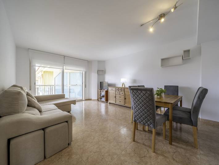 Gîte pour 5 personnes, avec piscine ainsi que jardin et balcon à Santa Susanna - 4