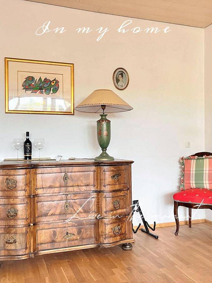 Ferienwohnung für 4 Personen, mit Balkon und Pool sowie Sauna und Ausblick