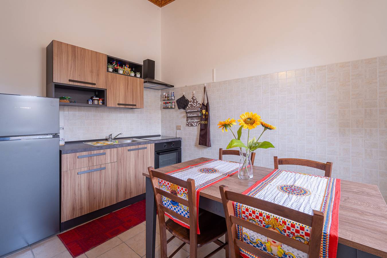 Apartamento entero, Apartamento 'Casa Intersimone' con Wi-Fi y aire acondicionado in Pachino, Provincia de Siracusa