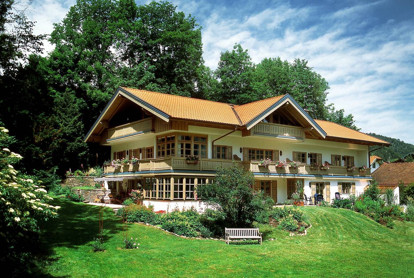 Ganze Ferienwohnung, Landhaus Kramer inkl. Chiemgaukarte - Ferienwohnung 4, 37qm Kienberg, Balk., Kochnische, 1 Schlafz., 1 Wohnschlafz. in Ruhpolding, Bayerische Alpen