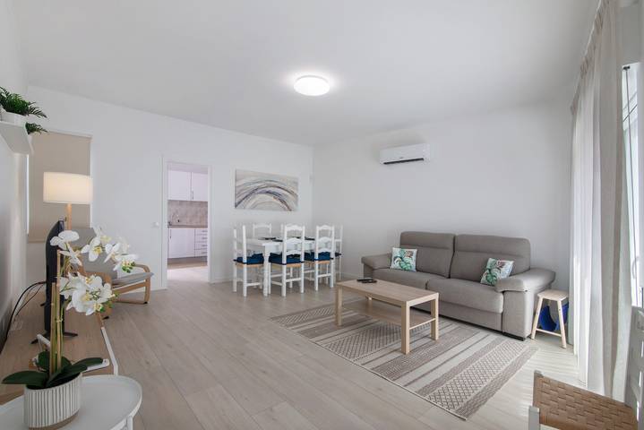 Gîte pour 6 personnes, avec Balcon à Quarteira - 4