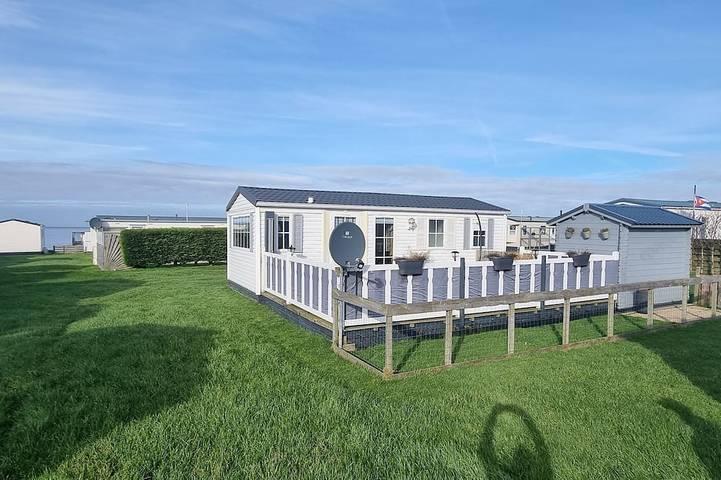 Chalet für 3 Personen, mit Terrasse und Garten in Westerland (Niederlande)
