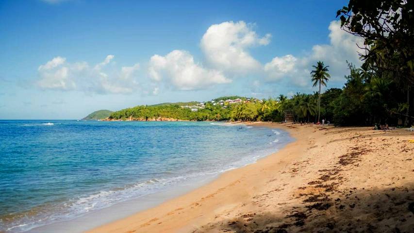 Gîte pour 2 personnes, avec terrasse et jardin dans Anse l'Etang - 3