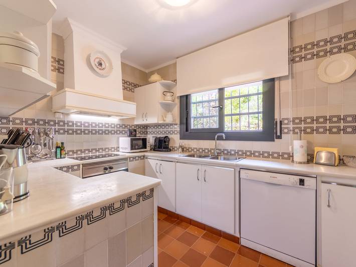 Location de vacances pour 8 personnes, avec jardin et terrasse, animaux acceptés à El Vendrell - 4