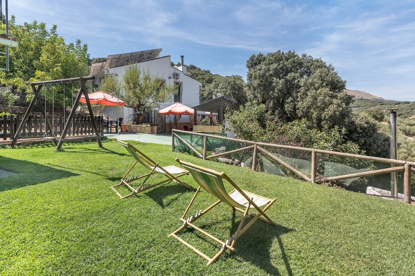 Maison de campagne "Cortijo Las Chorreras" avec vue sur les montagnes, Wi-Fi et climatisation in Íllora, Province de Grenade