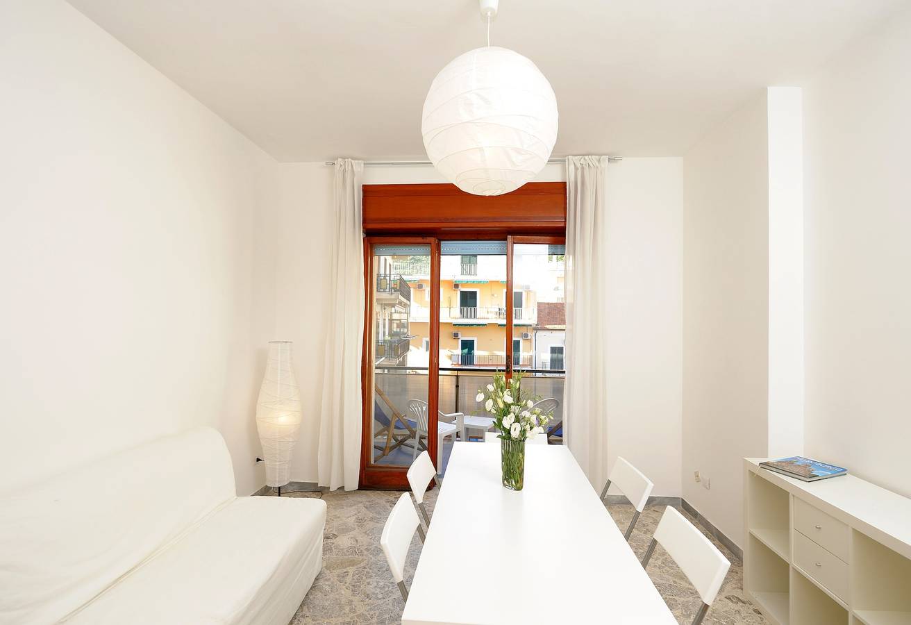 Appartamento intero, Appartamento spazioso a Maiori con vista mare - 110 m² in Maiori, Costiera amalfitana