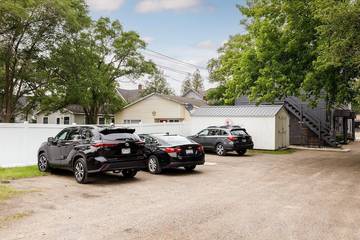 Vacation Apartment for 4 Guests in Traverse City, Lake Michigan, Picture 3