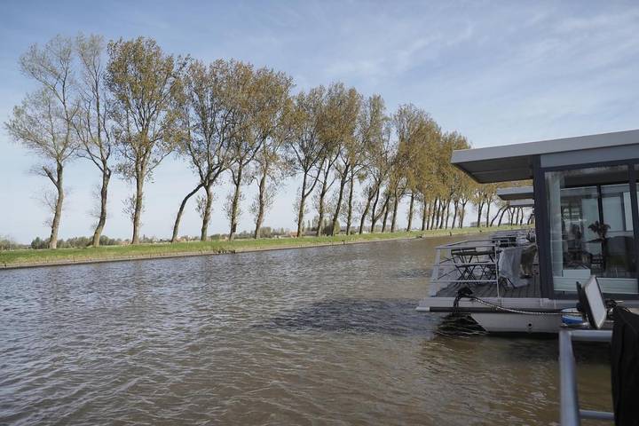 Boot für 2 Personen, mit Ausblick und Terrasse in Belgien - 2
