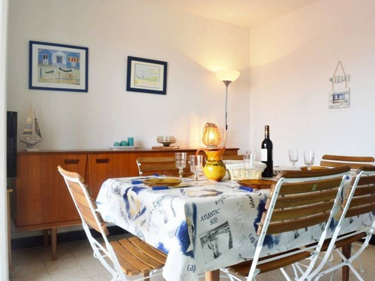 Appartement entier, Appartement 3 pièces avec balcon, 150m de la plage, 6 couchages, Narbonne Plage in Narbonne Plage, Narbonne