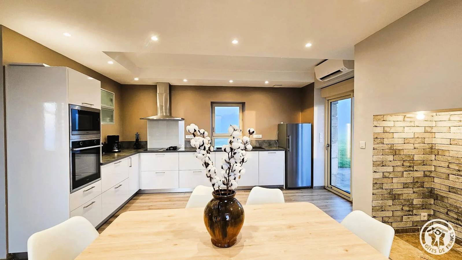 Gîte de France 6 personnes in Végennes, Région de Brive-la-Gaillarde