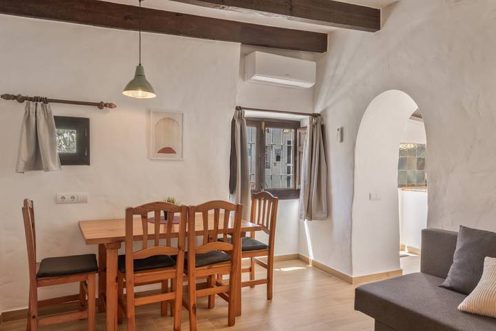 Casa de vacaciones 'Can Vital 1' con terraza privada, Wi-Fi y aire acondicionado in Formentera, Islas Baleares