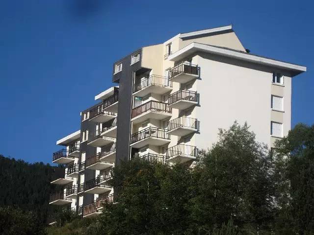 Ganze Wohnung, Wohnung T3 mit herrlichem Blick auf den See Matemale und das Dorf Angles in Les Angles, Parc naturel régional des Pyrénées catalanes