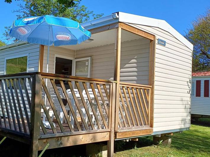 Camping La Cigale de l'Allier - Mobilhome 4 personnes - I.R.M. Loggia 2 - année 2024 - 2 chambres in Langogne, Région de Mende