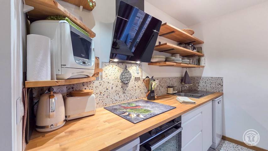 Gîte pour 2 personnes, avec jardin à Aucun - 3