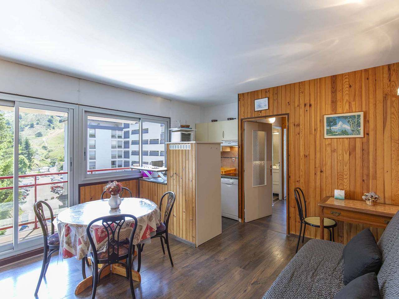 Apartamento entero, Apartamento T2 luminoso, cerca de las pistas, 6 pers, residencia con ascensor in Gourette, Eaux-Bonnes