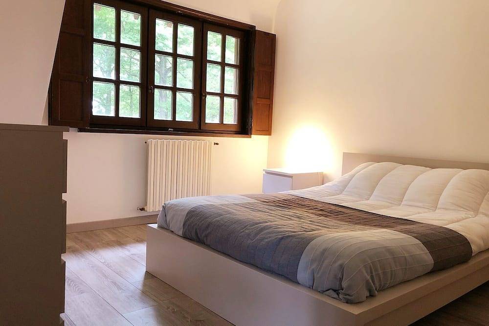 Casa normando con piscina en el campo in Bâlines, Región de Évreux