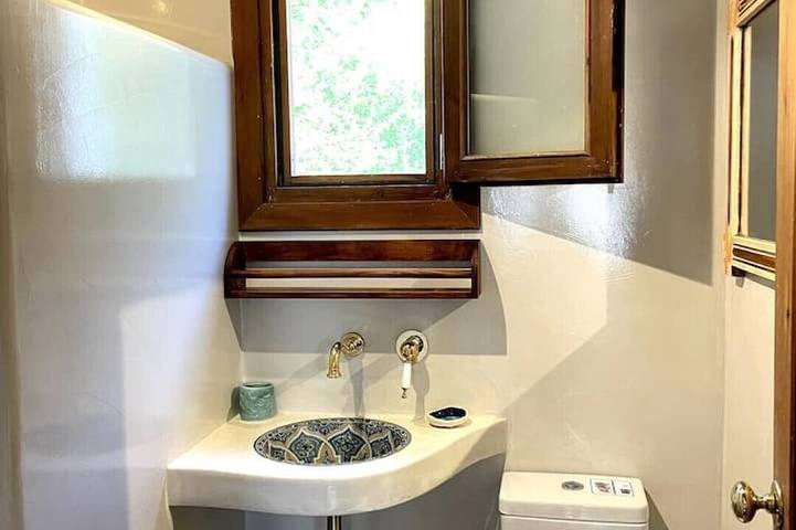 Romantic Pergamonto Cottage with private pool & sea view in Skopelos Stadt, Sporaden