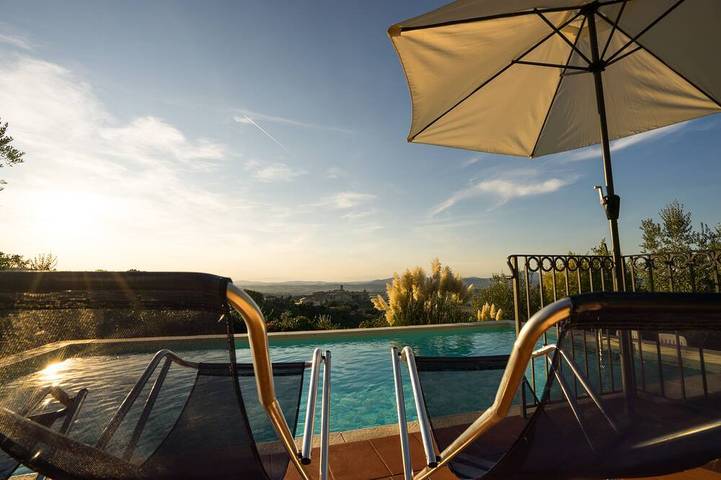 Villa per 4 persone, con piscina e giardino - 1