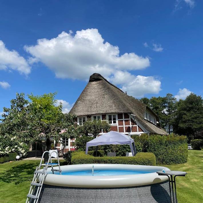 Ferienhaus für 10 Personen, mit Garten und Ausblick sowie Pool und Sauna in Altes Land Stade