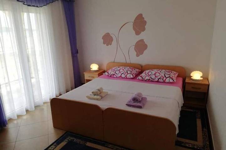 Ganze Wohnung, Ferienwohnungen Maca - Zablaće in Sibenik, Šibenik-Knin