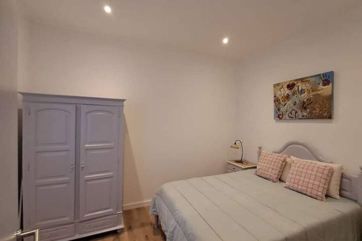 Location de vacances pour 8 personnes, avec balcon et jacuzzi, animaux acceptés dans Pata De Cima - 2