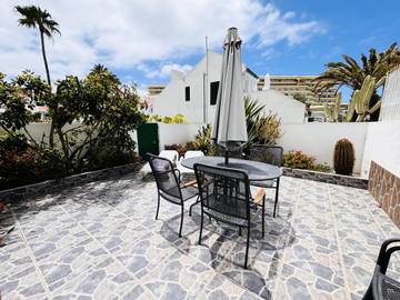 Bungalow for 3 People in Adeje, South Tenerife, Photo 1