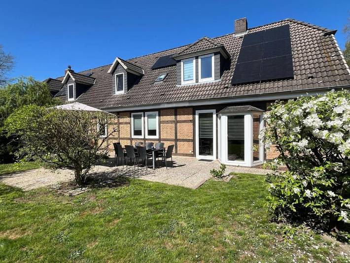 Ferienwohnung für 5 Personen, mit Ausblick und Garten in Uelzen