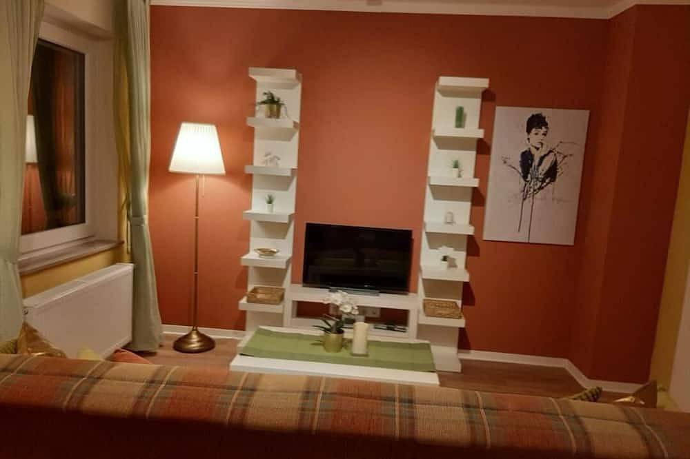 Ganze Wohnung, Schöne Ferienwohnung mit Balkon und Garten in Kastel (Nonnweiler), Nonnweiler