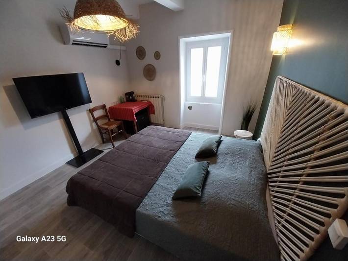 Maison d’hôte pour 2 personnes, avec vue à Bollène - 4