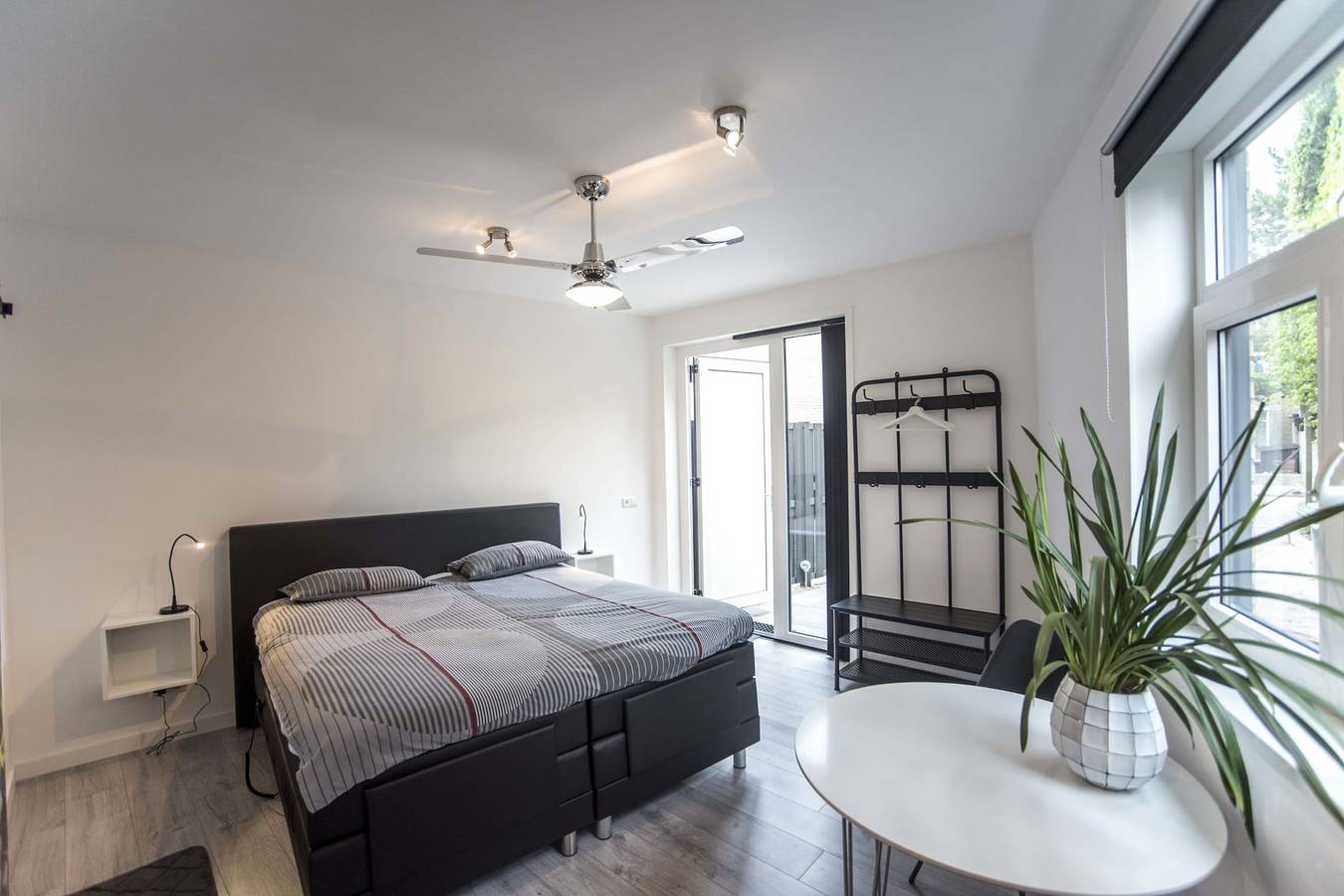Estudio entero, Estudio para 2 personas con terraza in Zandvoort, Mar del Norte Holanda
