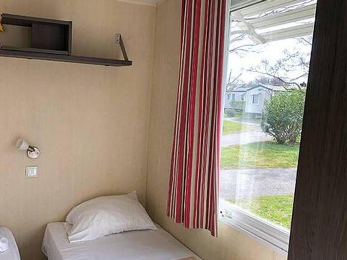 Mobil home pour 6 personnes, avec bassin pour enfant à Boofzheim - 4