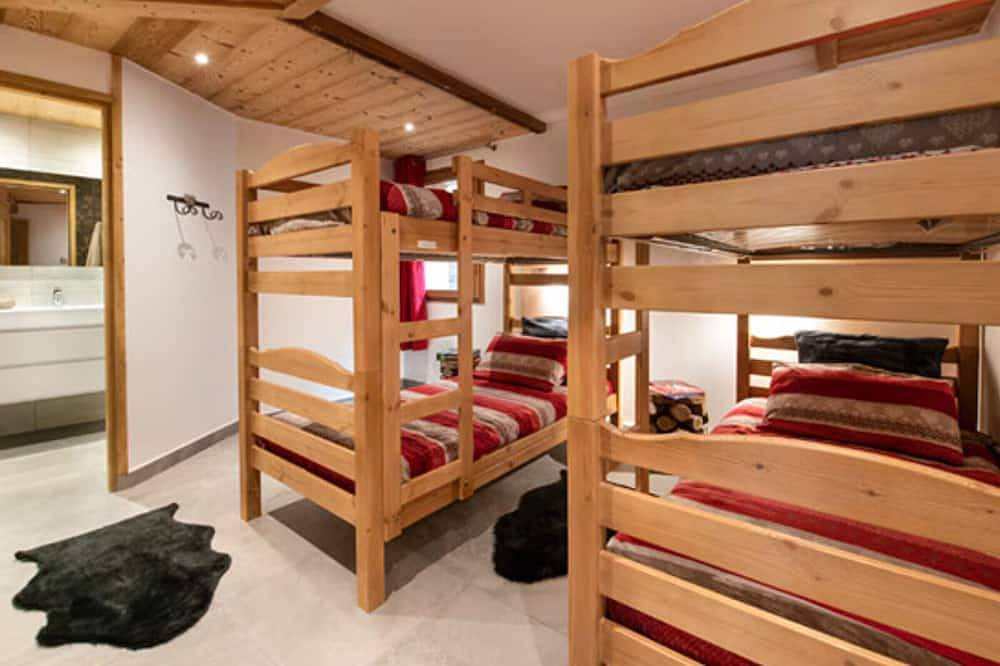 Geräumiges Haus in La Plagne - 12 Pers. in Aime-la-Plagne, Savoie
