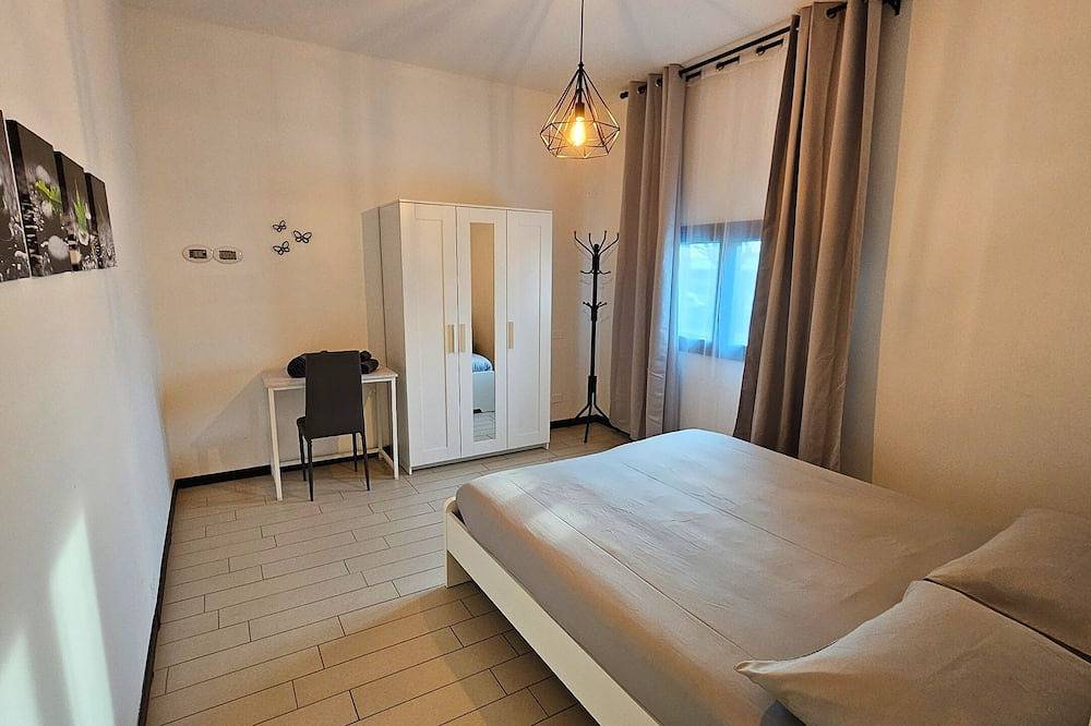Entire apartment, Ak Homes, a stone's throw from Orio in Azzano San Paolo, Bergamo Province