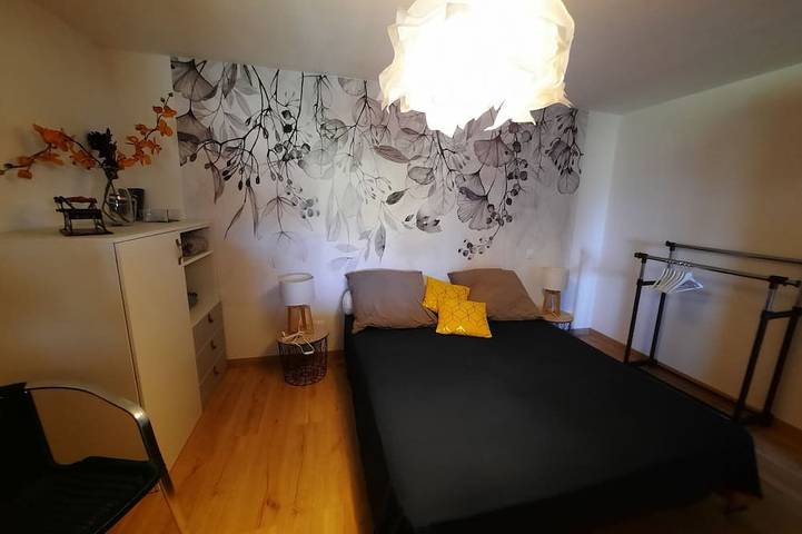 Gîte pour 4 personnes, avec jacuzzi à Manteyer - 2