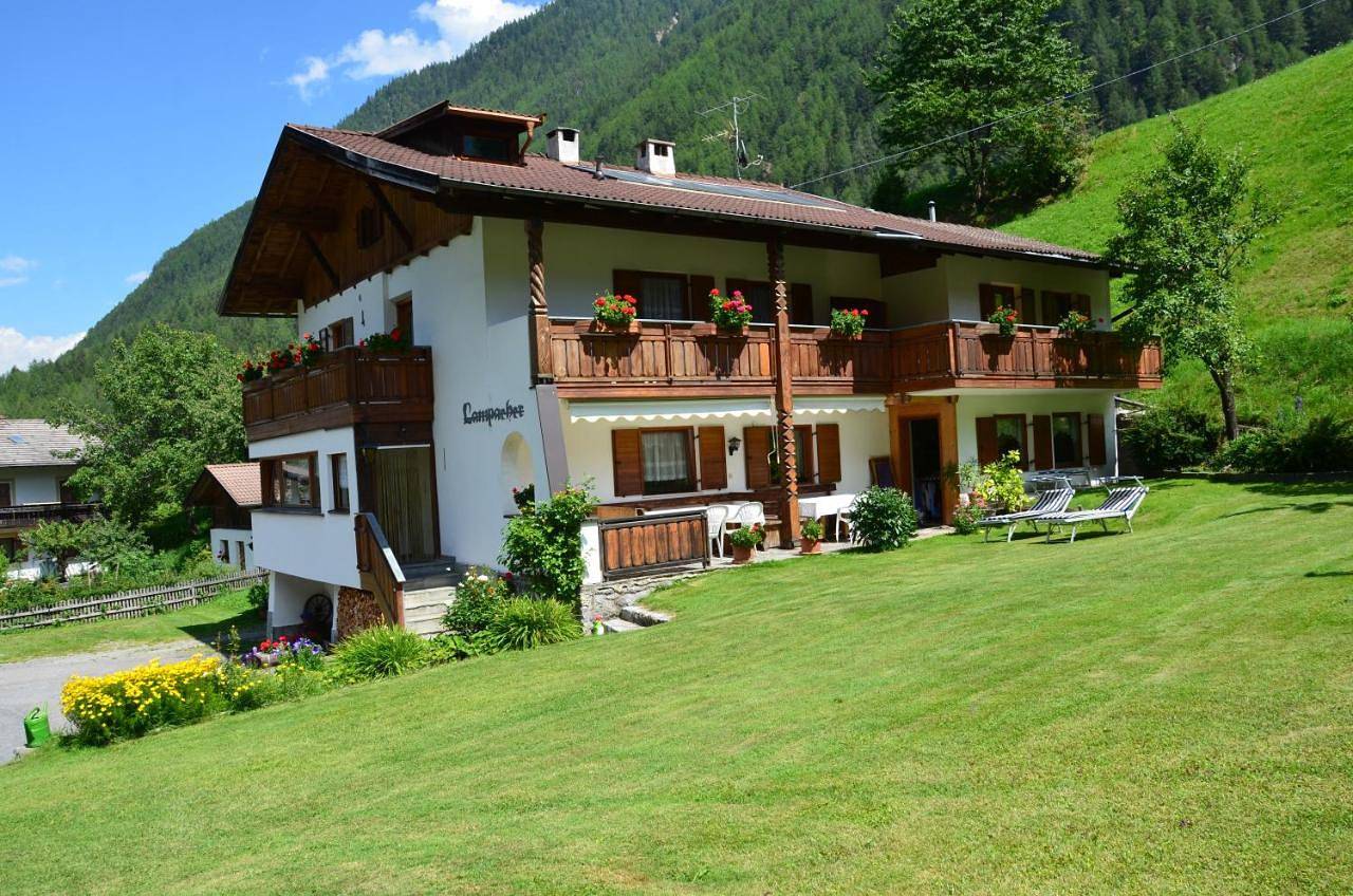 Haus Lampacher in Ganda di Martello, Martello