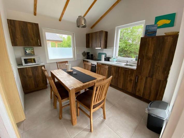Ferienhaus mit Meerblick für 6 Personen, mit Garten und Terrasse in Butjadingen - 4