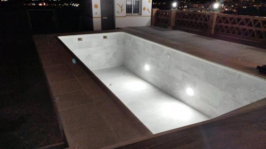 Chalet para 6 personas, con jardín además de vistas y piscina, Se admiten mascotas en Costa Tropical - 4