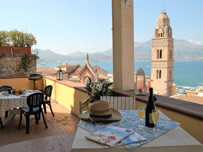 Location de vacances pour 6 personnes, avec balcon à Gaeta