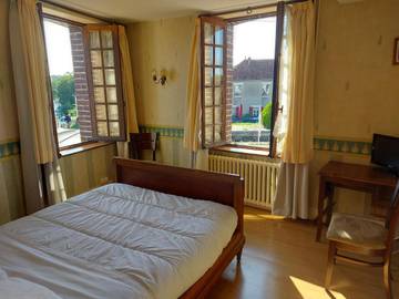 Cottage pour 5 personnes, avec terrasse et vue, animaux acceptés à Rogny-les-Sept-Écluses