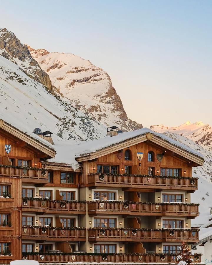 Junior Suite with Balcony in Val-d'Isère, Massif de la Vanoise